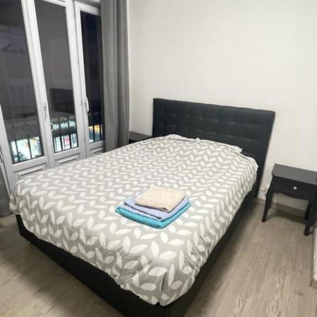 Chambre Double Beauvais Bagian luar foto