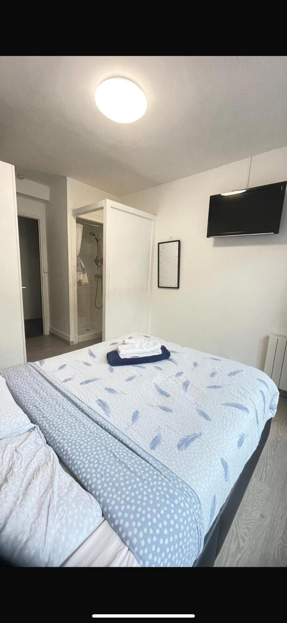 Chambre Double Beauvais Bagian luar foto